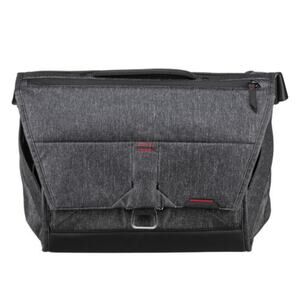 Peak Design Everyday Messenger Carry Bag